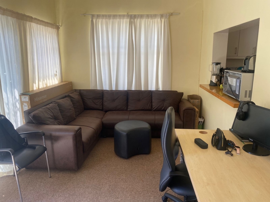 To Let 1 Bedroom Property for Rent in Top Town Eastern Cape